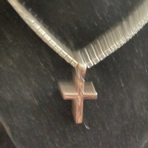 Cross Necklace - Picture 3 of 3